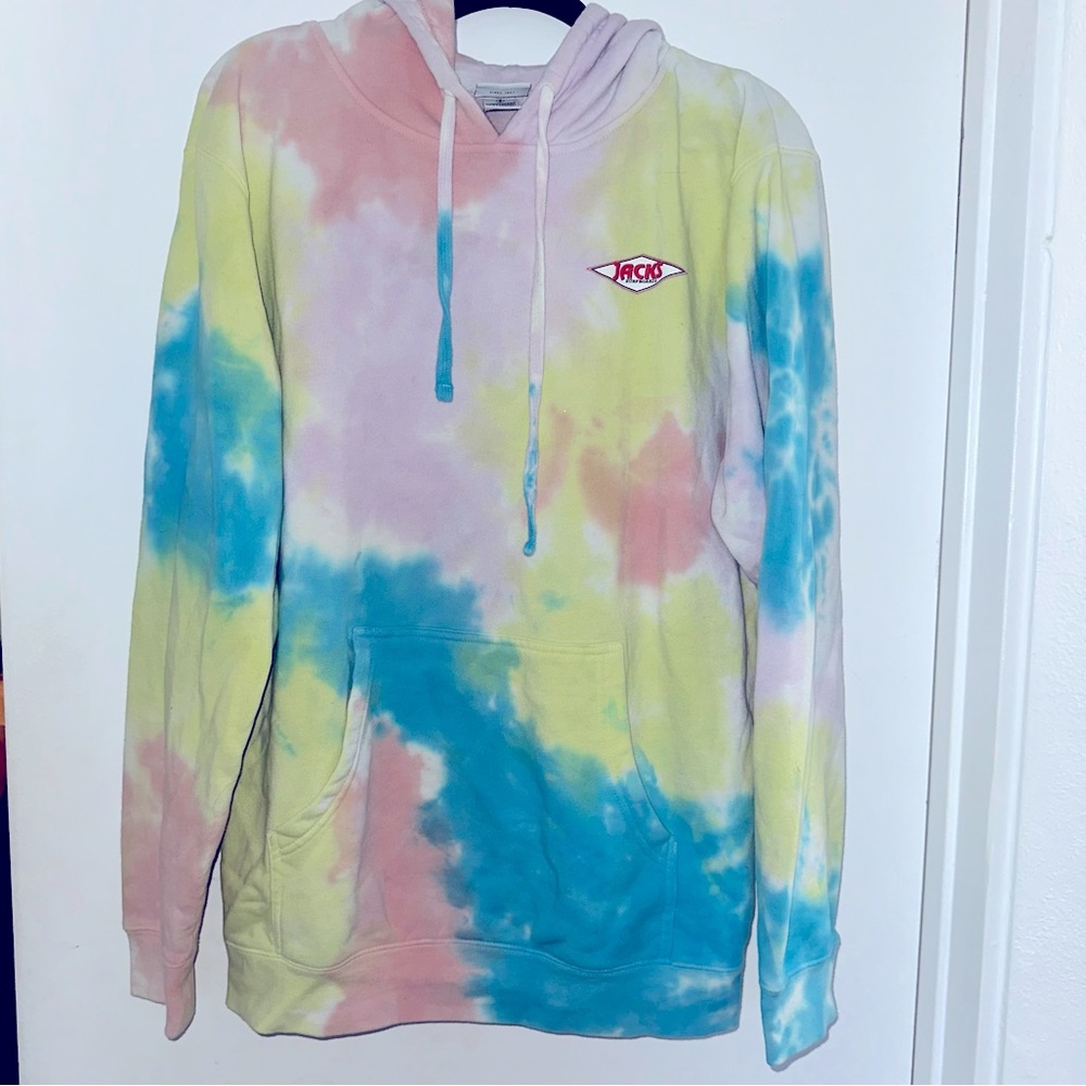 Pullover hoodie